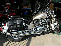 Yamaha V-Star 650 Classic - right side view
